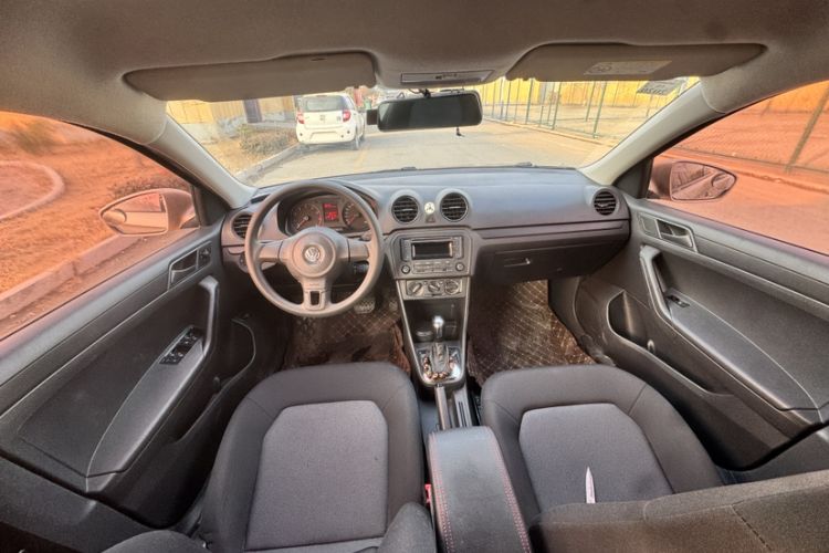 Used Volkswagen Jetta 2015 Value Edition 1.6L Automatic Fashion Version