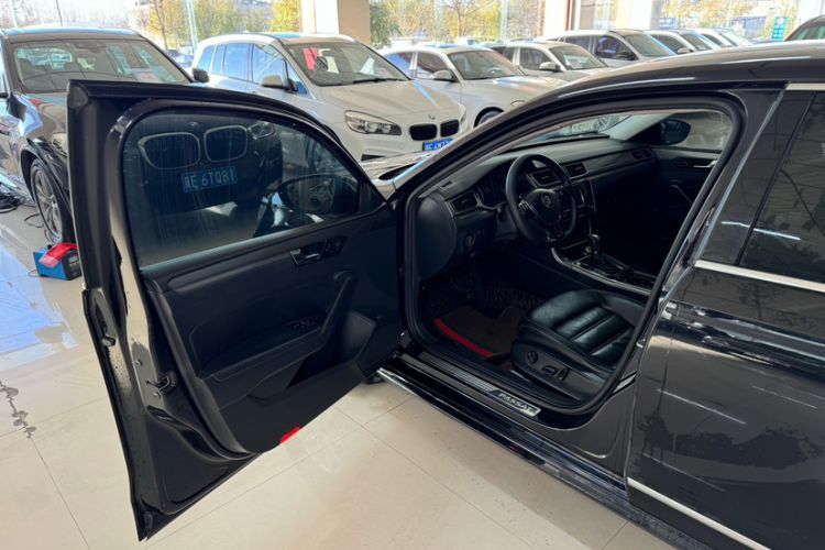 Used Volkswagen Passat 2017 330TSI DSG Luxury Edition
