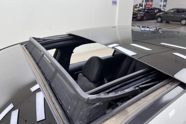 Used Mercedes-Benz C-Class 2022 Revised C 260 L Starry Night Sport Edition
