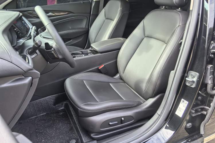 Used Buick Regal 2024 25T Deluxe Edition
