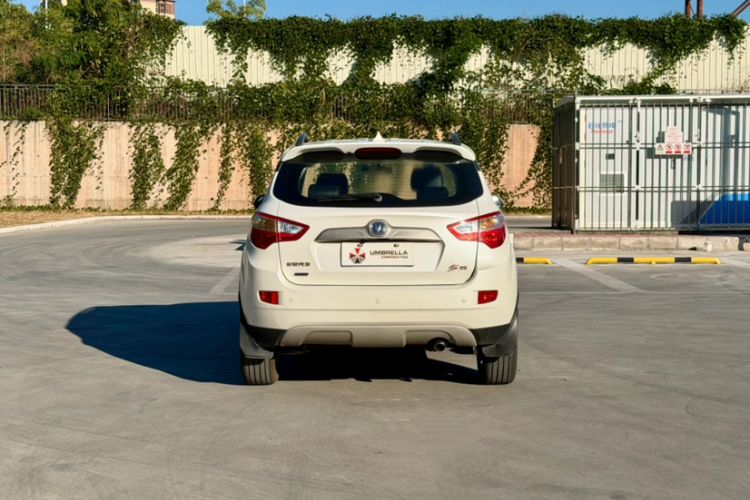 Used Changan CS35 2014 1.6L Automatic Luxury Model China IV Standard
