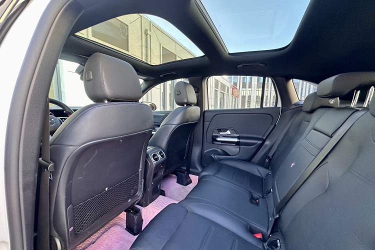 Used Mercedes-Benz GLA 2022 Facelifted GLA 200
