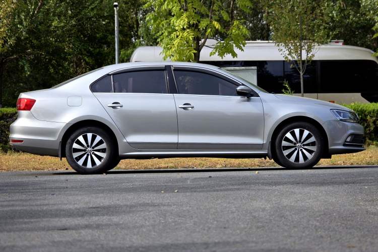 Used Volkswagen Sagitar 2017 1.6L Automatic Comfort Model
