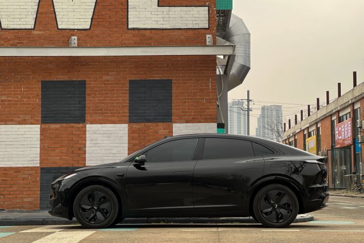 Used ONVO L60 2024 60 kWh Rear-Drive Version