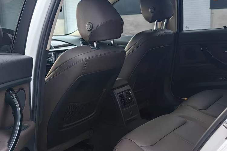 Used BMW 3 Series 2018 320Li Leading Model M Sport Package
