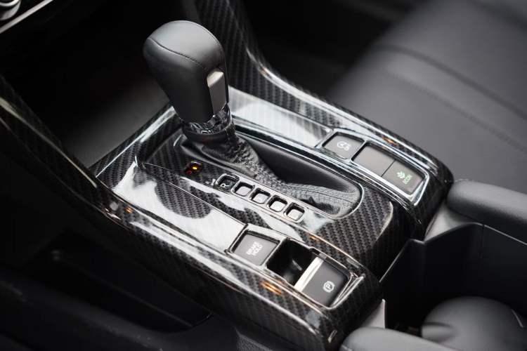 Used Honda Civic 2016 220TURBO CVT Prestige Edition
