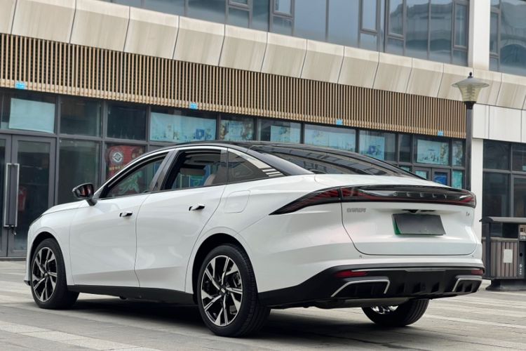 Used  L6 2023 125km Starship
