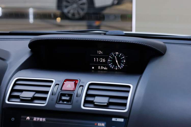 Used Subaru Forester 2018 2.5i Luxury Navigation Edition with EyeSight
