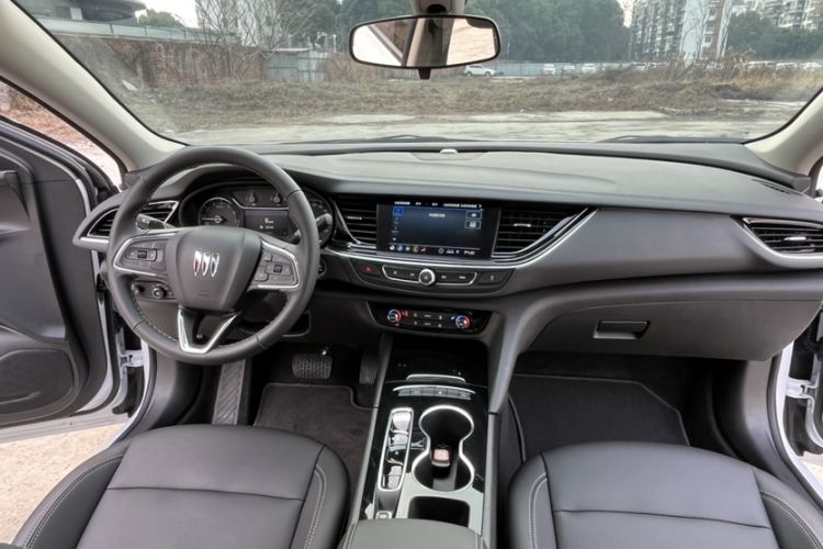 Used Buick Regal 2024 Revised 25T Ultra-Comfort Edition