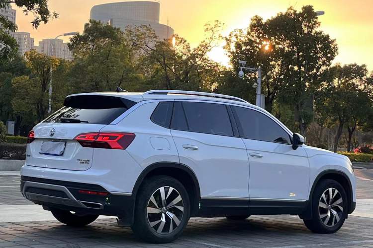 Used Volkswagen Tayron 2019 330TSI Two-Wheel-Drive Luxury Version China V Emission Standard
