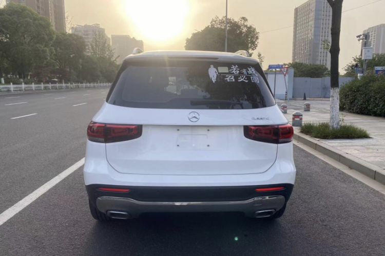 Used Mercedes-Benz GLB 2022 Updated GLB 200 Fashion Edition

