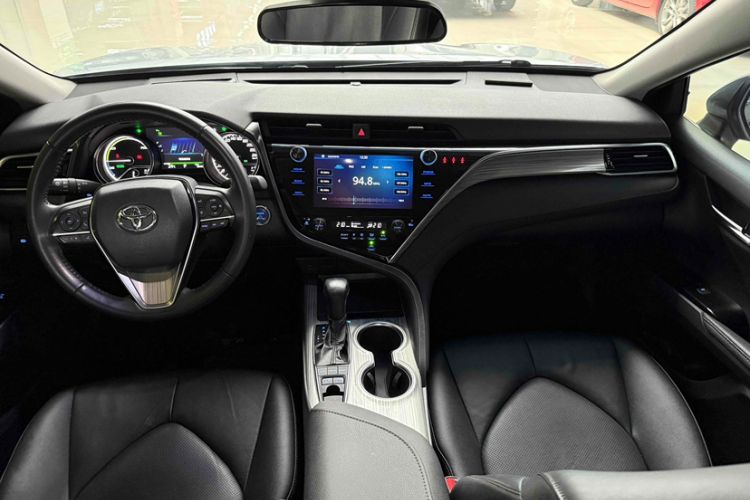 Used Toyota Camry 2019 Revised Version Dual-Engine 2.5 HG Luxury Edition
