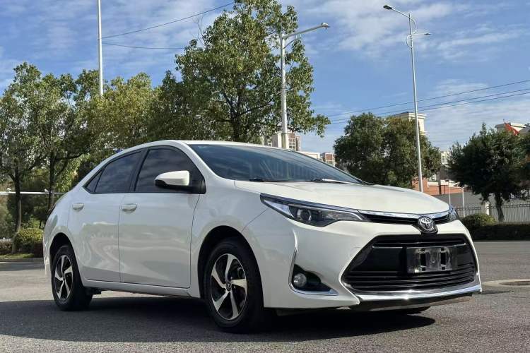 Used Toyota Levin 2017 Revised 185T CVT Elite Edition China V Standard
