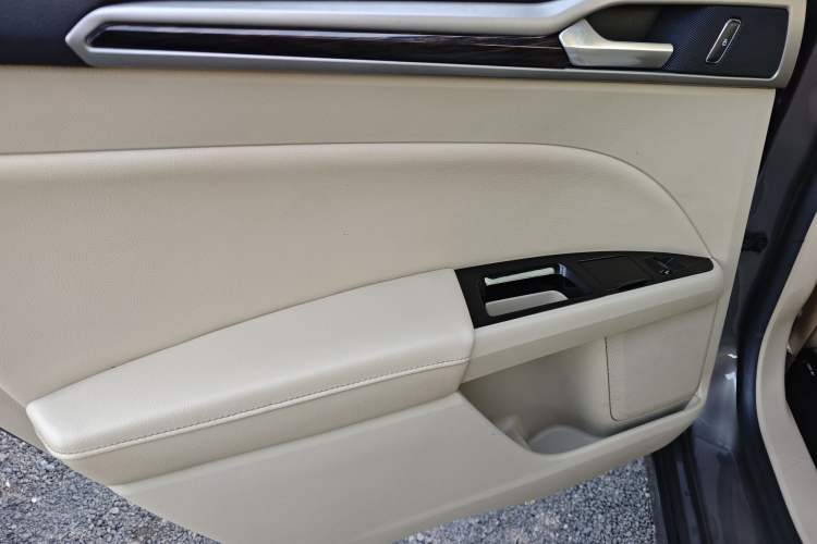 Used Ford Mondeo 2013 2.0L GTDi 200 Fashion Edition