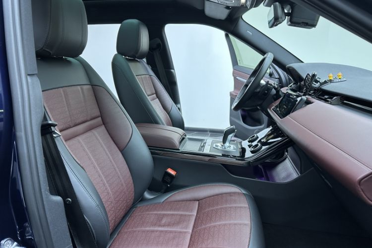 Used Land Rover Range Rover Evoque 2020 249 PS R-DYNAMIC SE Sport Technology Edition
