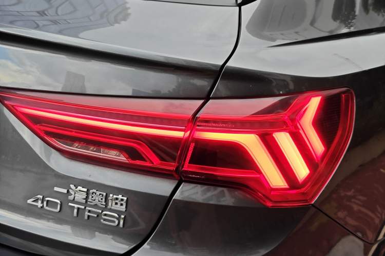 Used Audi Q3 Sportback 2020 40 TFSI Fashion Model
