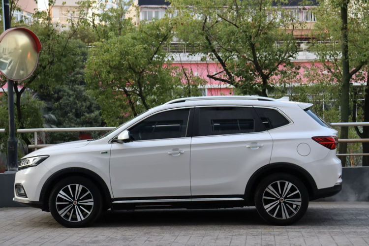 Used Roewe RX5 New Energy 2017 eRX5 50T Hybrid Connected Prestige Flagship Edition