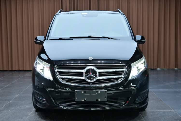 Used Mercedes-Benz V-Class 2018 V 260 L Prestige Extended Version China VI
