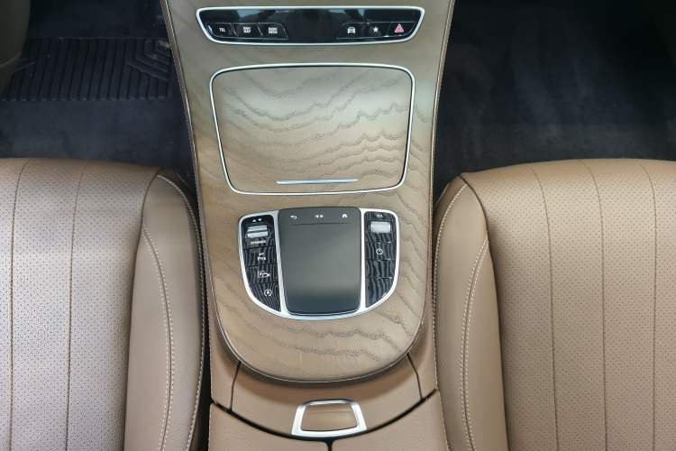 Used Mercedes-Benz E-Class 2021 E 300 L Stylish Model
