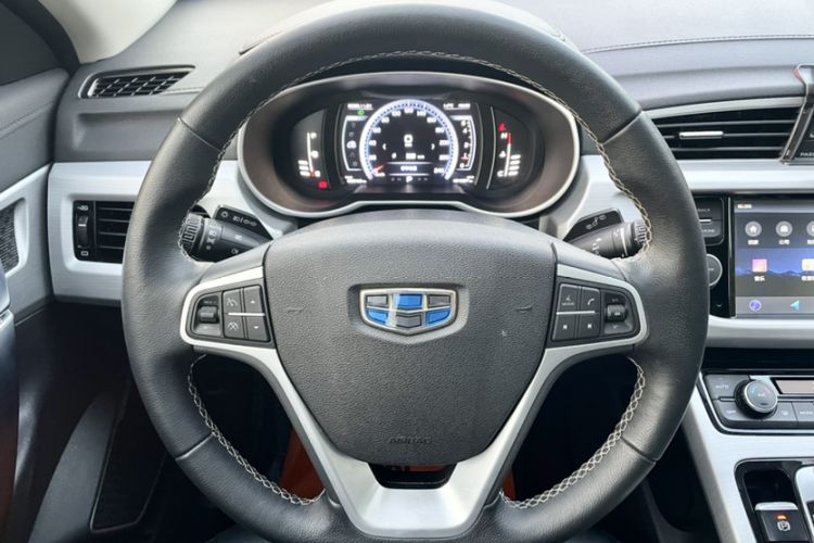 Used Geely Auto Emgrand X7 Sport 2016 1.8TD Automatic Smart Connectivity Version
