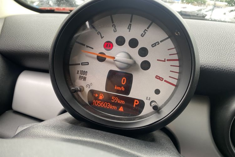 Used  MINI 2011 1.6L ONE
