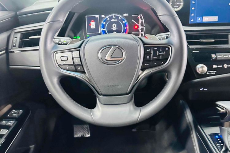 Used Lexus ES 2022 200 Excellence Edition