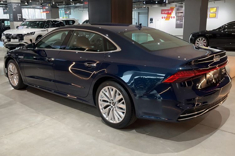 Used Audi A7L 2022 45 TFSI S-line Dream-Building Crystal Flow Package