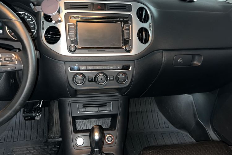 Used Volkswagen Tiguan 2015 1.8TSI Automatic Two-Wheel Drive Luxury Model