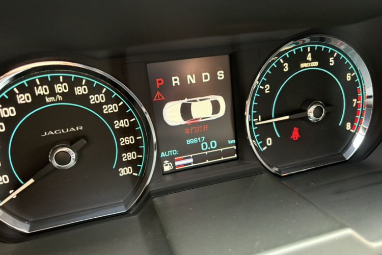 Used Jaguar XF 2014 XF 2.0T Luxury Edition