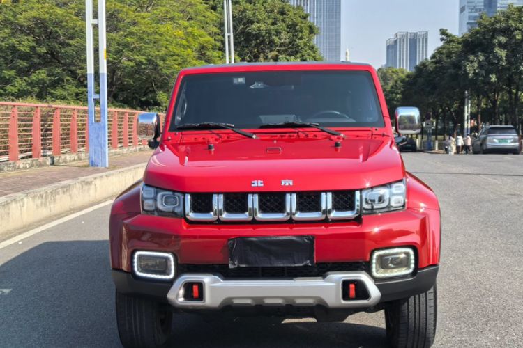 Used  BJ40 2020 2.0T Automatic Four-Wheel Drive Urban Hunter Edition Chivalrous Type