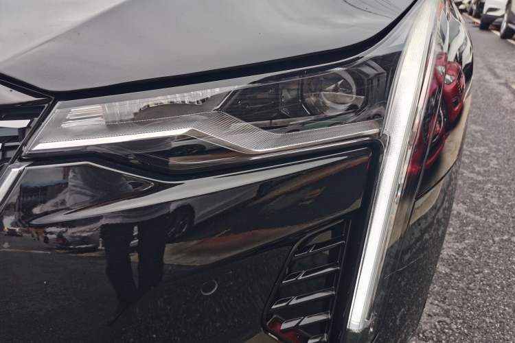 Used Cadillac CT4 2023 25T Luxury Model
