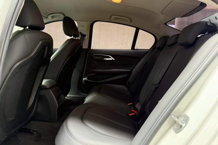 Used BMW 1 Series 2018 Revised 118i Fashion Edition
