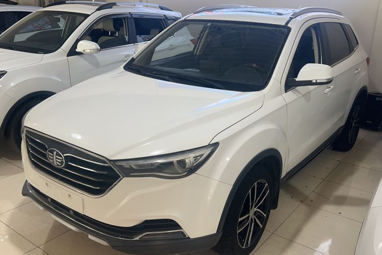 Used Bestune X40 2018 Internet Celebrity Edition 1.6L Automatic Luxury Version
