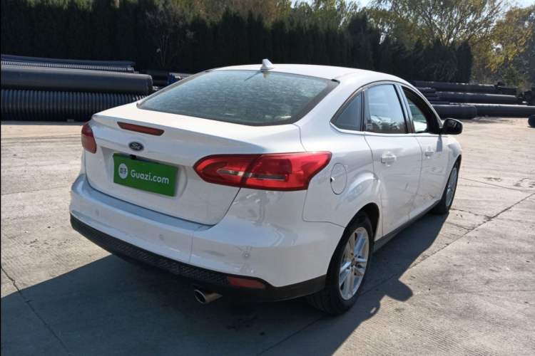 Used Ford Focus 2017 Sedan EcoBoost 180 Automatic Elite Model
