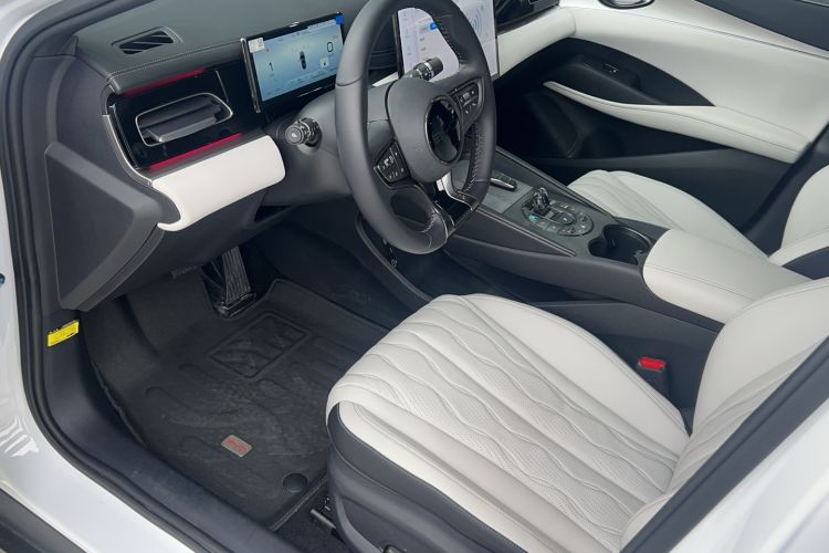 Used BYD Seal 06 New Energy 2024 DM-i 120KM Flagship Model
