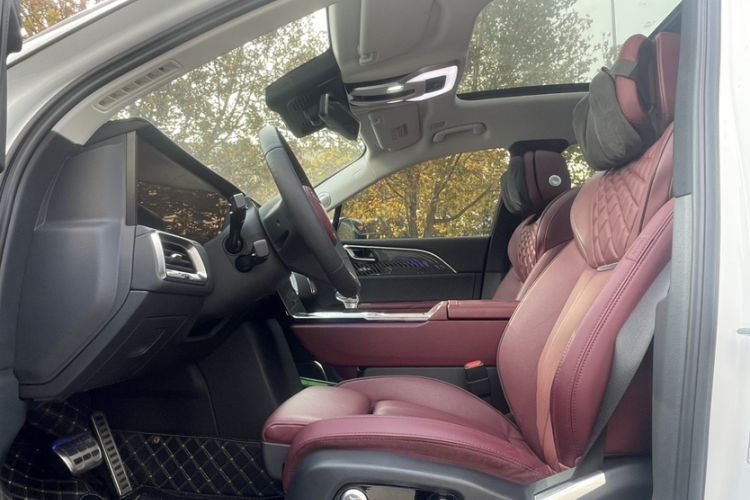 Used Hongqi E-HS9 2022 660 km Range Flagway Edition Six Seats