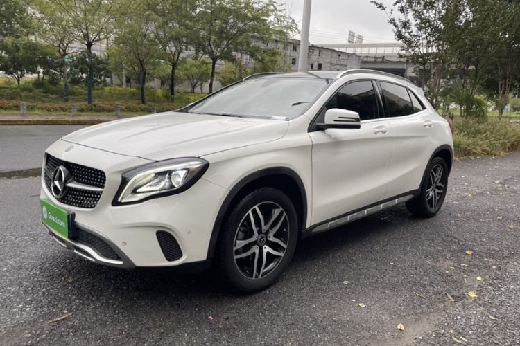 Used Mercedes-Benz GLA 2017 GLA 200 Fashion Model