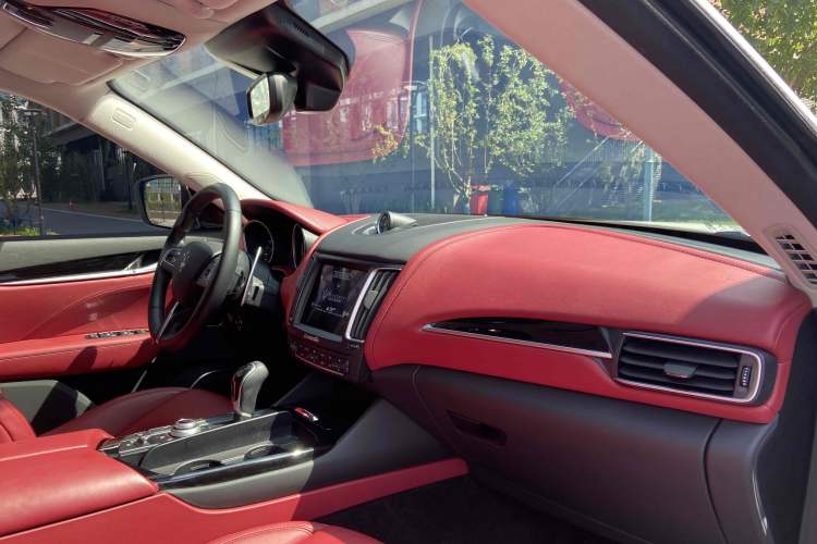 Used Maserati Levante 2016 3.0T Standard Edition
