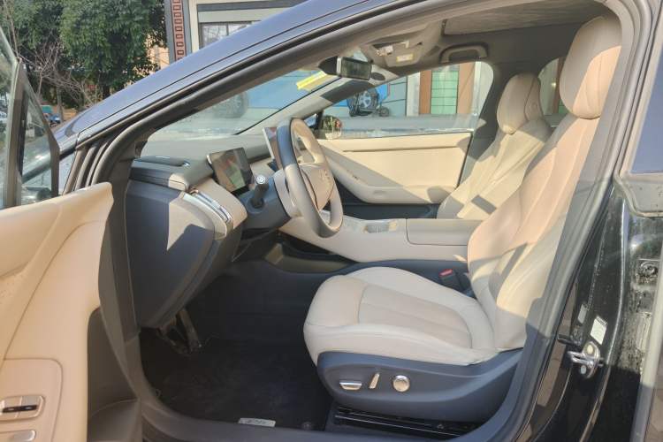 Used XPeng P7+ 2024 Long-Range Max
