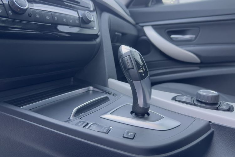 Used BMW 3 Series GT 2017 320i Sport Edition
