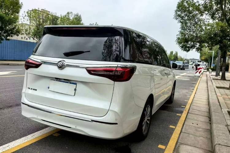 Used Buick GL8 2021 ES Land Cruiser 653T Luxury Edition
