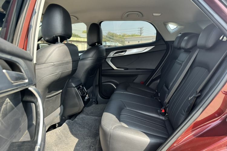 Used Soueast DX7 2018 Prime 1.8T DCT Luxury Model China V Standard