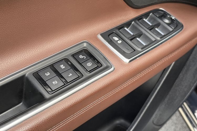 Used Jaguar XFL 2018 XFL 2.0T 250 PS Luxury Edition
