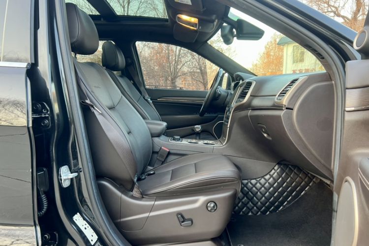 Used  Grand Cherokee 2014 3.0L Flagship Zunyue Edition