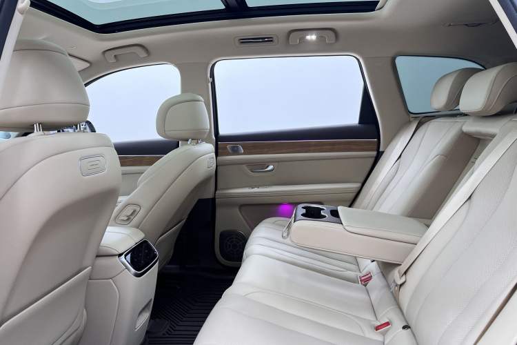 Used Hima AITO M7 2024 1.5T Intelligent Driving 4WD Max Edition 5 Seats
