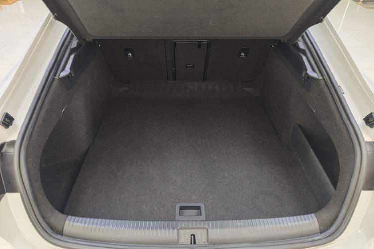 Used Volkswagen FAW-Volkswagen CC 2020 330TSI Glamour Edition China VI Standard
