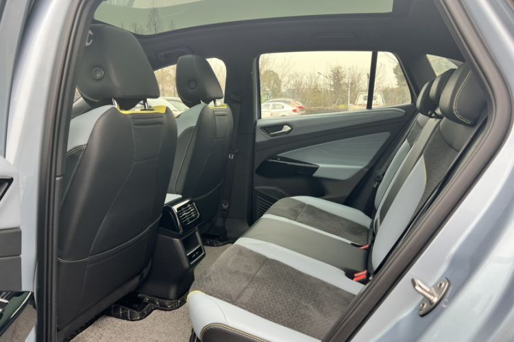 Used Volkswagen ID.4 X 2022 Intelligent Long-Range Version
