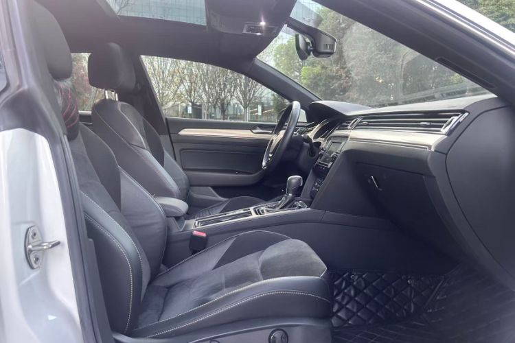 Used Volkswagen FAW-Volkswagen CC 2020 330TSI Huayan Edition China VI Standard
