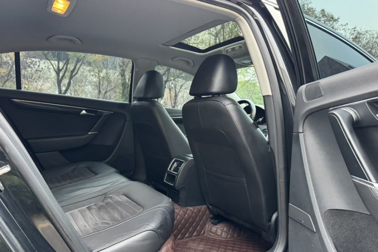 Used Volkswagen Magotan 2015 Facelift 1.8TSI Luxury Model
