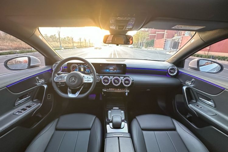 Used Mercedes-Benz A-Class 2022 Restyled A 200 L Sport Sedan Fashion Version
